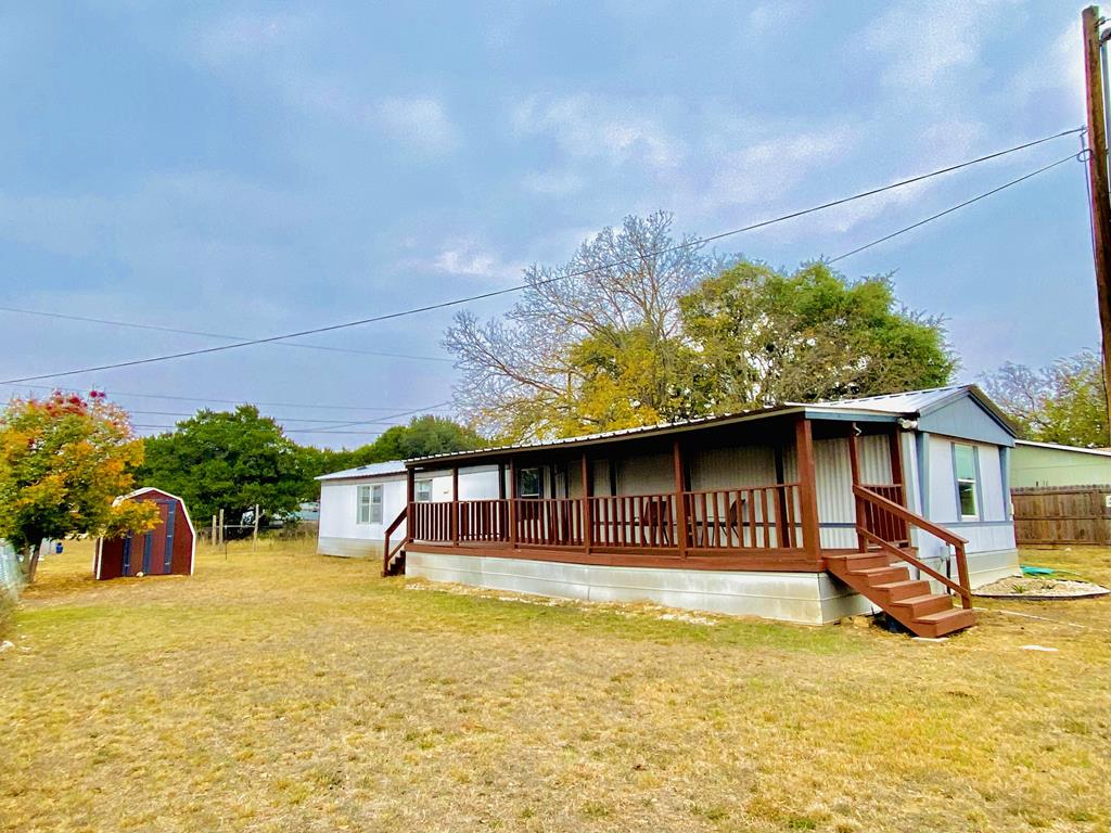 125 Finch Street Medina TX 78055