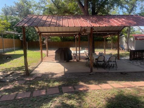 407 Nueces Street Camp Wood TX 78833