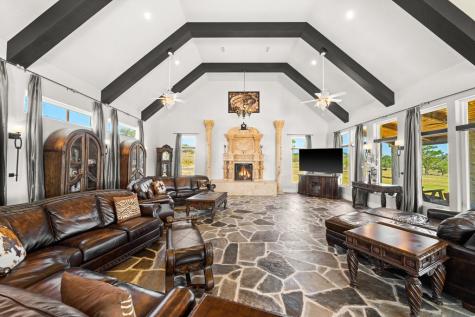 165 Williams Trail Kerrville TX 78028