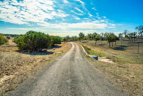 165 Williams Trail Kerrville TX 78028