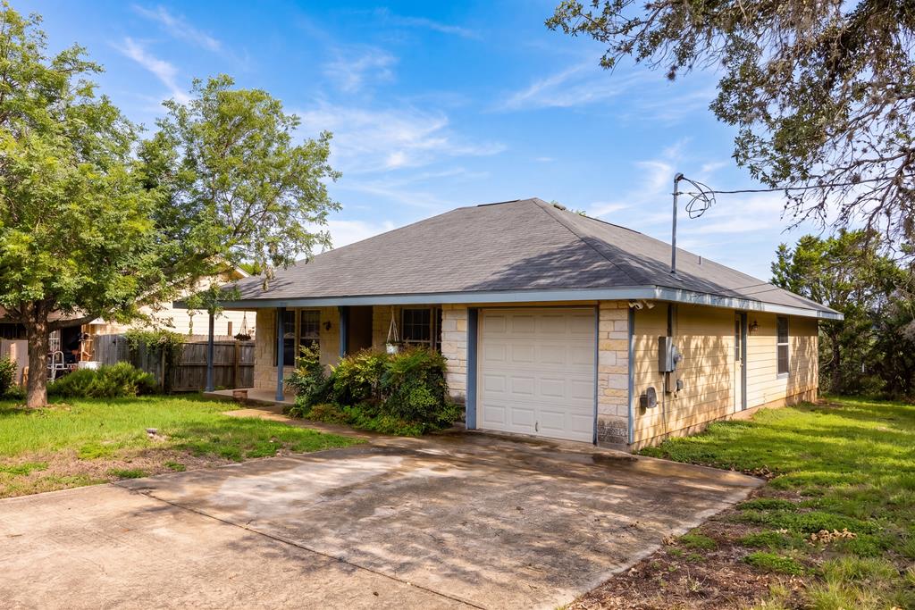 2999 Flanders Kerrville TX 78028