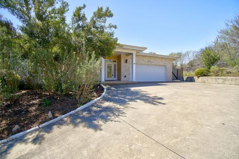 100 Westchester Circle Kerrville TX 78028