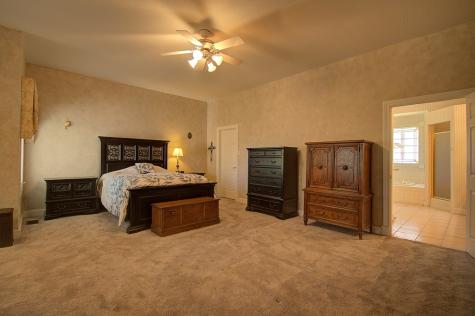 100 Westchester Circle Kerrville TX 78028