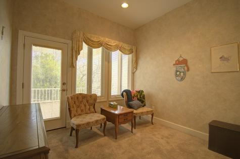 100 Westchester Circle Kerrville TX 78028