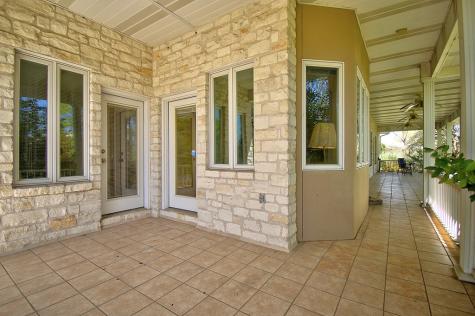 100 Westchester Circle Kerrville TX 78028