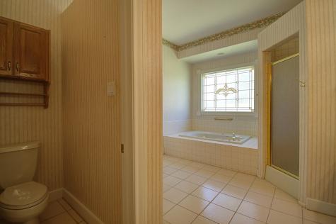 100 Westchester Circle Kerrville TX 78028