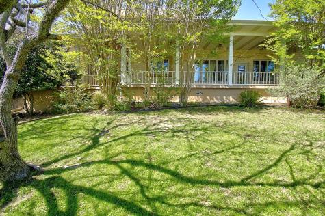 100 Westchester Circle Kerrville TX 78028