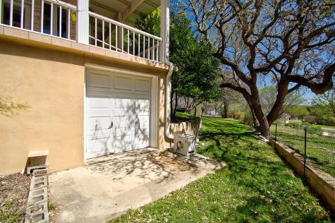 100 Westchester Circle Kerrville TX 78028
