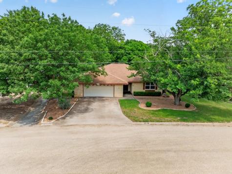 239 Wedgewood Lane Kerrville TX 78028