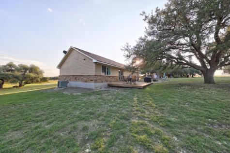 245 Big Sky Road Harper TX 78631