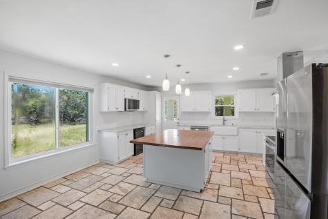 110 Live Oak Lane Kerrville TX 78028