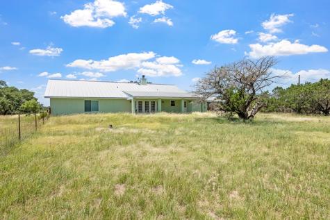 110 Live Oak Lane Kerrville TX 78028