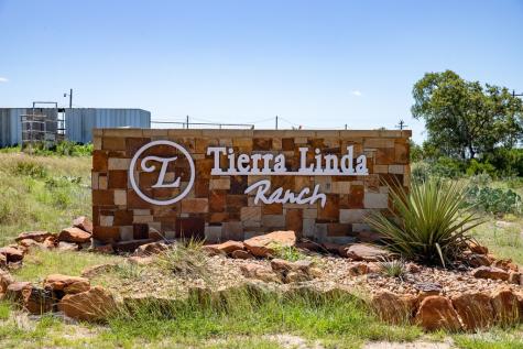 110 Live Oak Lane Kerrville TX 78028