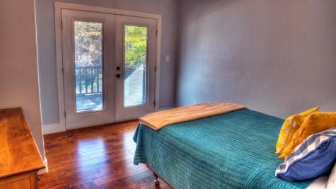 6454 Us Highway 83 Leakey TX 78873