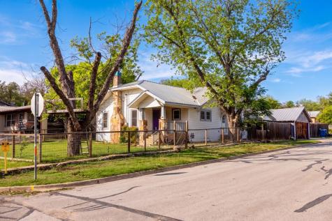 924 Bulwer Avenue Kerrville TX 78028