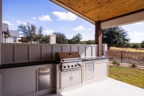 1060 Albatross Way Kerrville TX 78028
