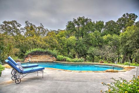 889 Highway 39 Ingram TX 78025