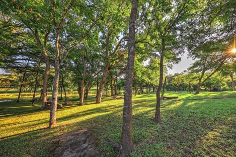 889 Highway 39 Ingram TX 78025