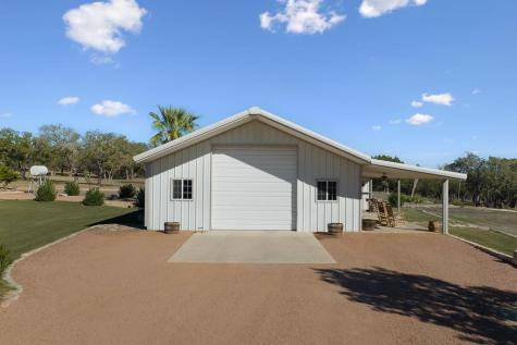 521 Bluff Creek Road Center Point TX 78010