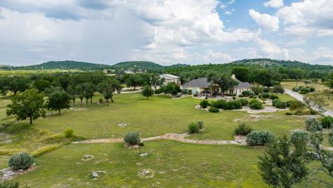1320 Pass Creek Road Kerrville TX 78028