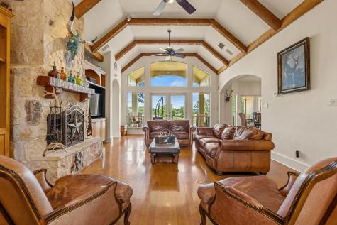 1320 Pass Creek Road Kerrville TX 78028
