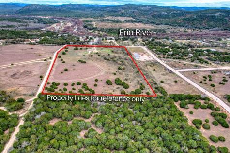1189 County Road 350 Concan TX 78838