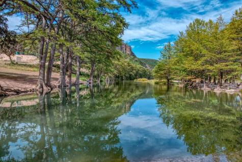 1189 County Road 350 Concan TX 78838