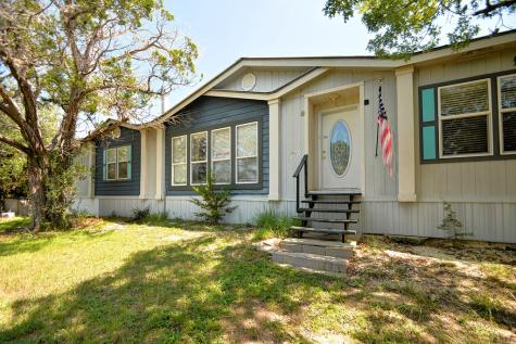 102 Robin Hill Kerrville TX 78028