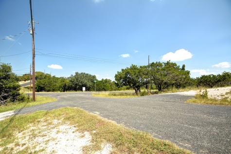 102 Robin Hill Kerrville TX 78028