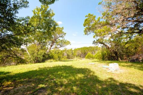 102 Robin Hill Kerrville TX 78028