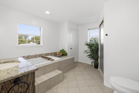 148 Michon Drive S Kerrville TX 78028