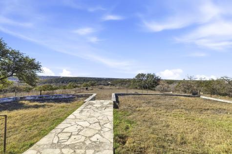 148 Michon Drive S Kerrville TX 78028