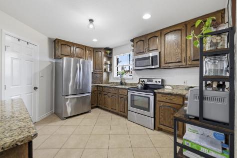 148 Michon Drive S Kerrville TX 78028