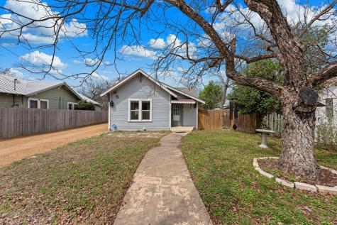 248 Travis Street Kerrville TX 78028
