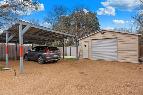 248 Travis Street Kerrville TX 78028