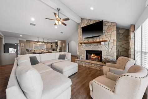 138 Holly Hill Drive Ingram TX 78025