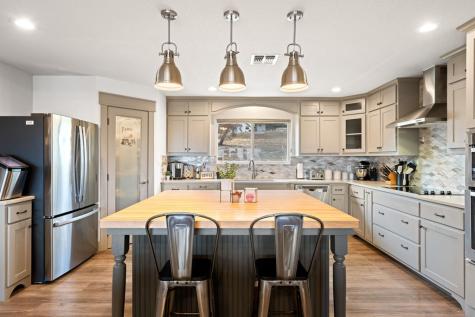 138 Holly Hill Drive Ingram TX 78025