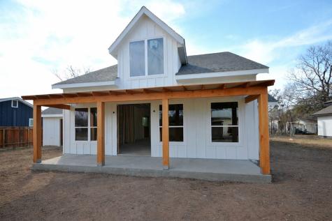 325 Cottage Street Kerrville TX 78028