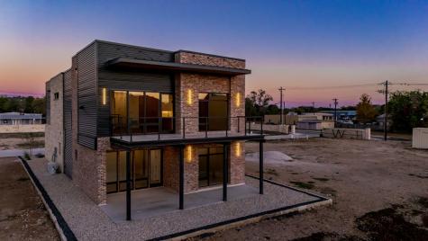1311 #3 Water Street Kerrville TX 78028