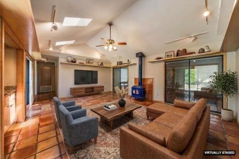 818 Bulwer Avenue Kerrville TX 78028