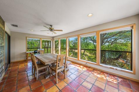 818 Bulwer Avenue Kerrville TX 78028