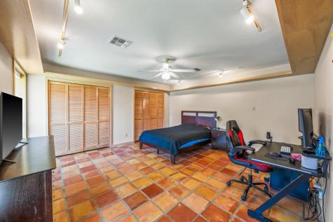 818 Bulwer Avenue Kerrville TX 78028
