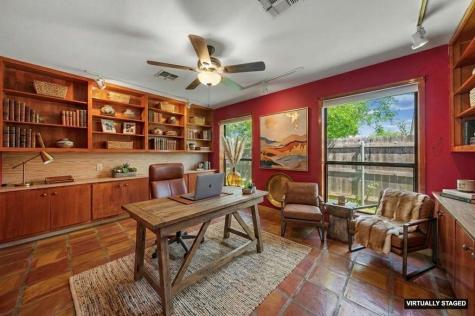 818 Bulwer Avenue Kerrville TX 78028
