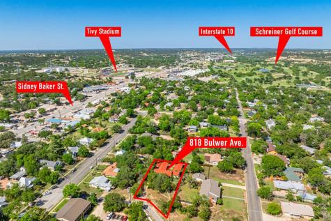 818 Bulwer Avenue Kerrville TX 78028