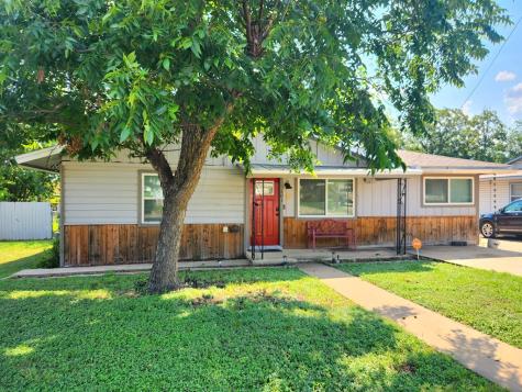 201 Pearl Street Kerrville TX 78028