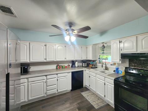 201 Pearl Street Kerrville TX 78028