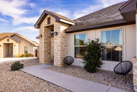 1069 Roanoke Lane Kerrville TX 78028