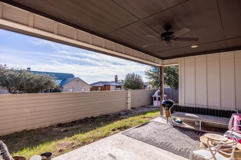 1069 Roanoke Lane Kerrville TX 78028