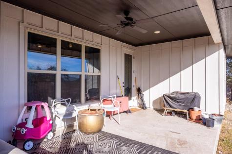 1069 Roanoke Lane Kerrville TX 78028