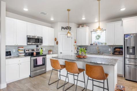 1069 Roanoke Lane Kerrville TX 78028